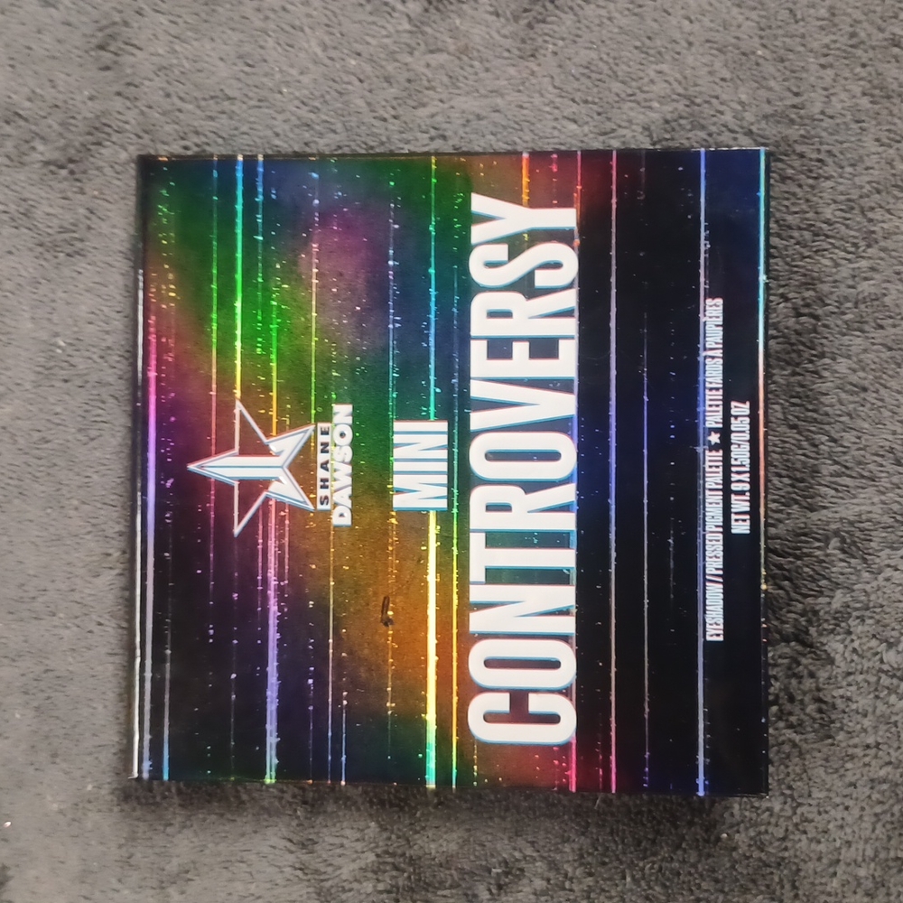SHANE DAWSON X MINI CONTROVERSY EYESHADOW PALETTE
